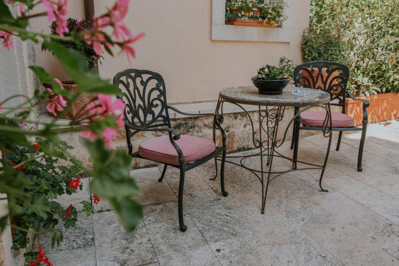 Heritage Hotel Park Hvar Hvar Town Extérieur photo